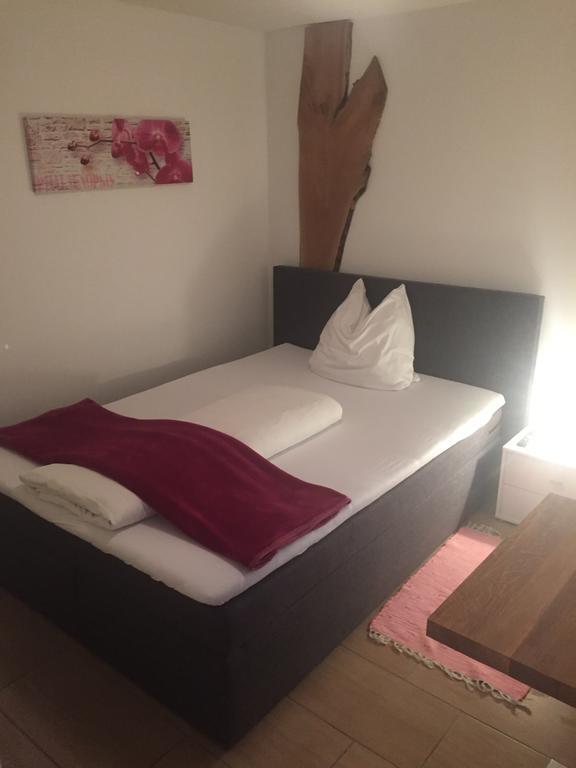 Pension Sunnseitn - Gasthof - Cafe - Weinkeller Haslach an der Muhl Luaran gambar