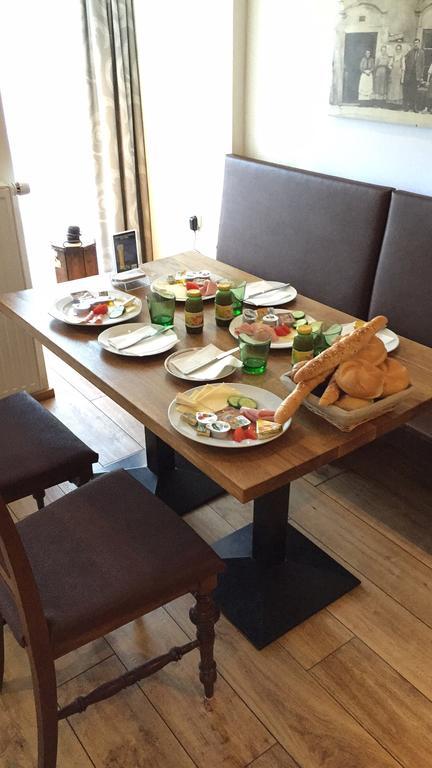 Pension Sunnseitn - Gasthof - Cafe - Weinkeller Haslach an der Muhl Luaran gambar