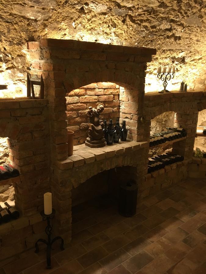 Pension Sunnseitn - Gasthof - Cafe - Weinkeller Haslach an der Muhl Luaran gambar