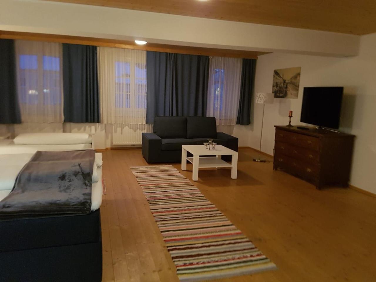 Pension Sunnseitn - Gasthof - Cafe - Weinkeller Haslach an der Muhl Luaran gambar